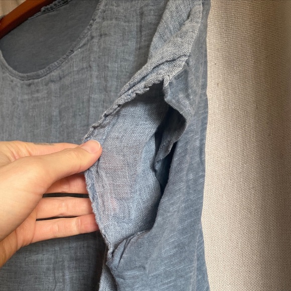 Made in Italy Muted Blue Linen Short Sleeve Top Shirt Sz Medium - Picture 3 of 7